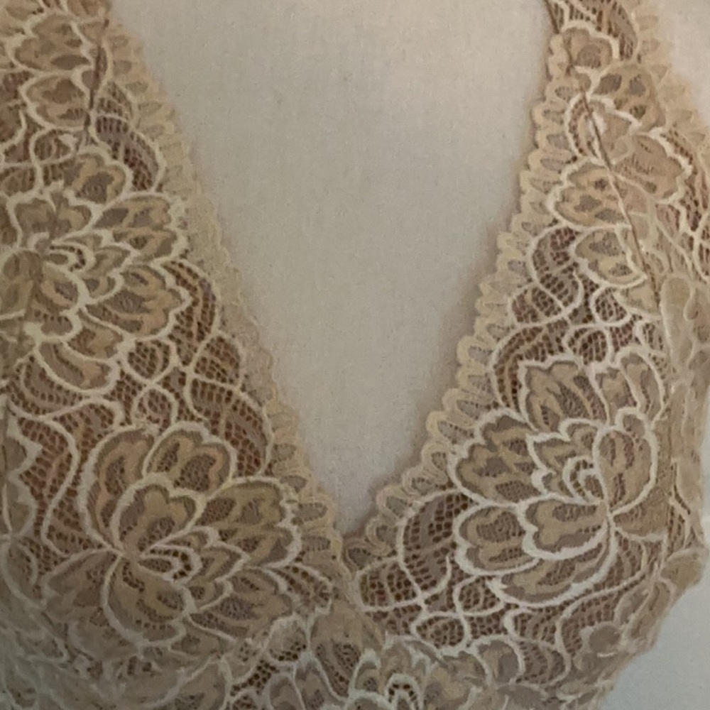 Cache Vintage Cream & White Lace Marilyn Monroe Inspired Halter Top - Picture 4 of 8